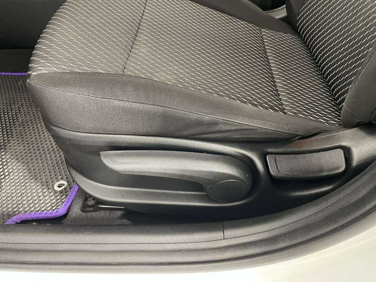 Купить Kia Rio, 2018, 65 741 км, фото №10