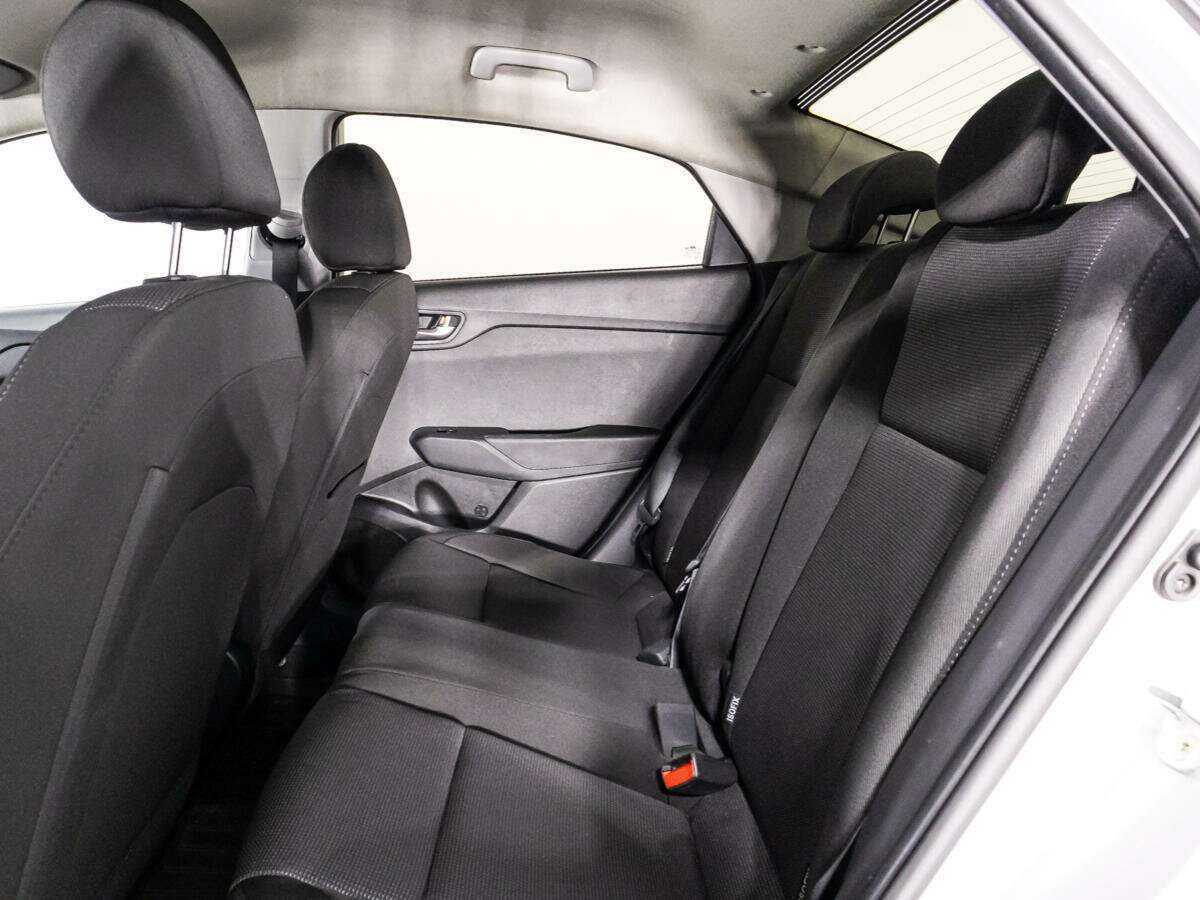 Купить Hyundai Solaris, 2020, 119 000 км, фото №10