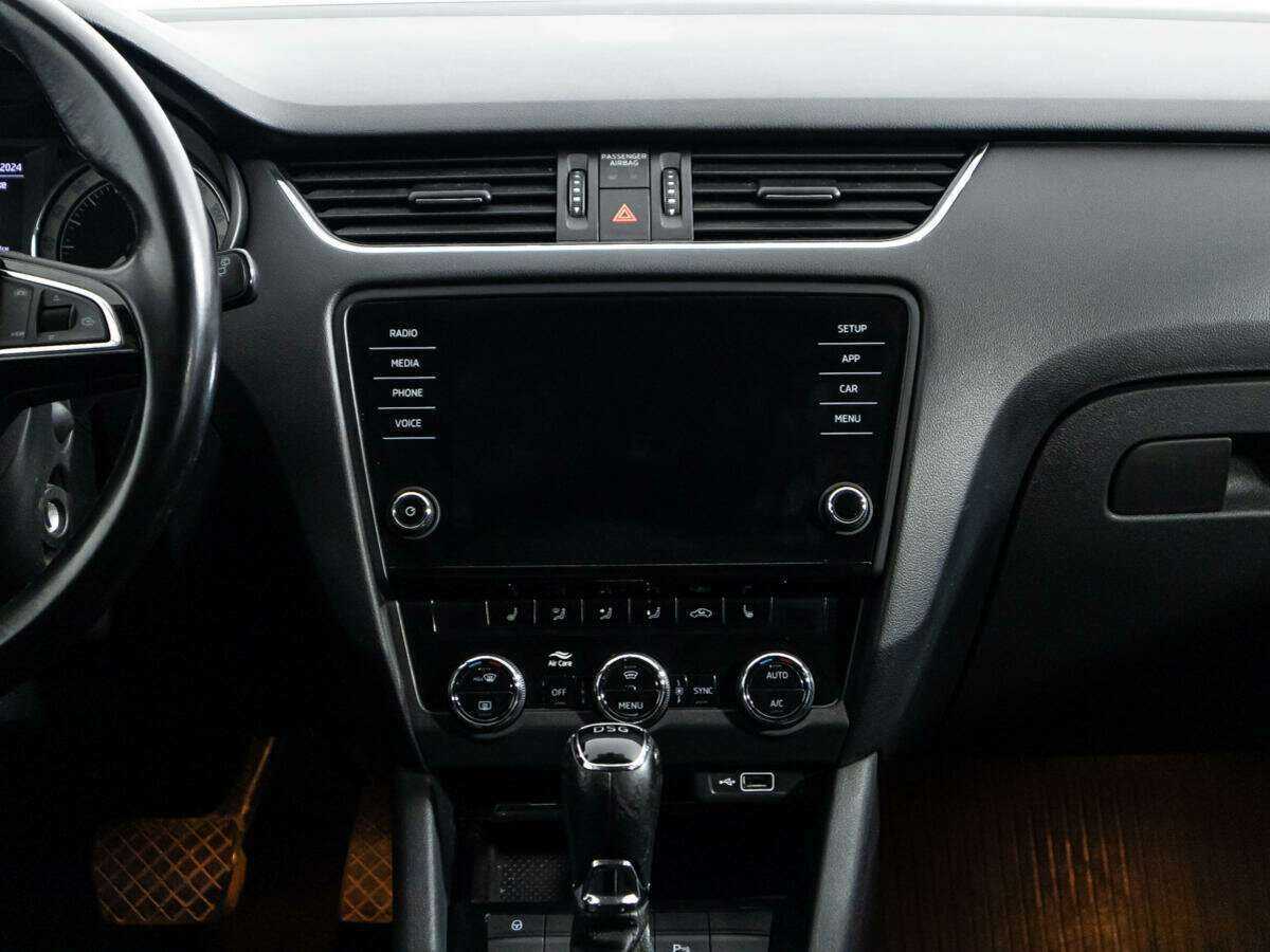 Купить Skoda Octavia, 2019, 268 337 км, фото №14