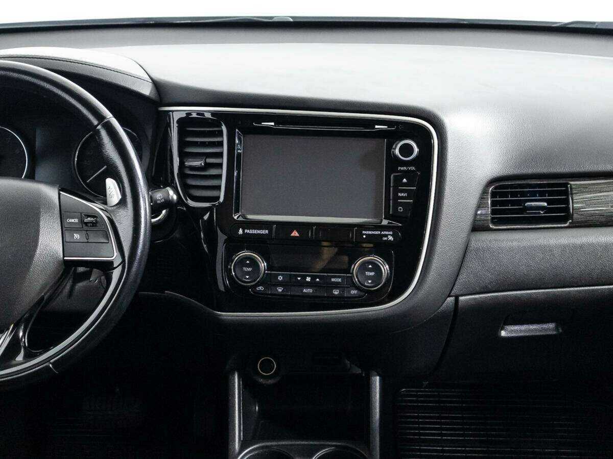 Купить Mitsubishi Outlander, 2015, 136 683 км, фото №14