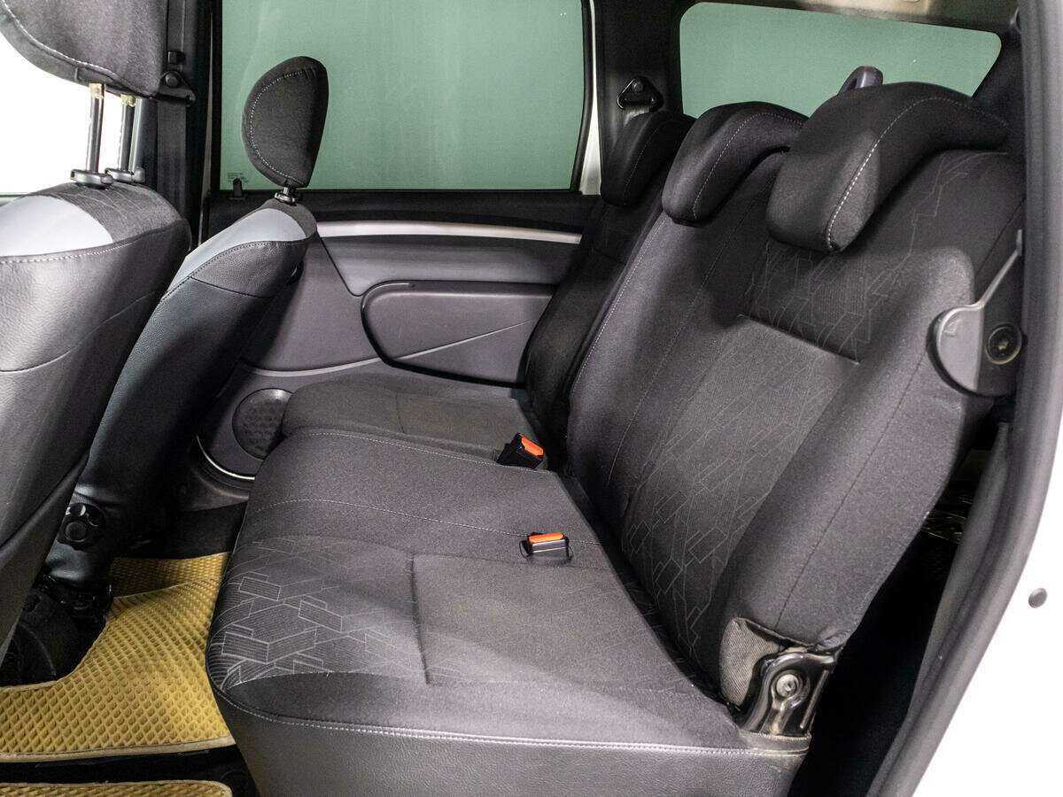 Купить Lada (ВАЗ) Largus Cross, 2019, 119 727 км, фото №10