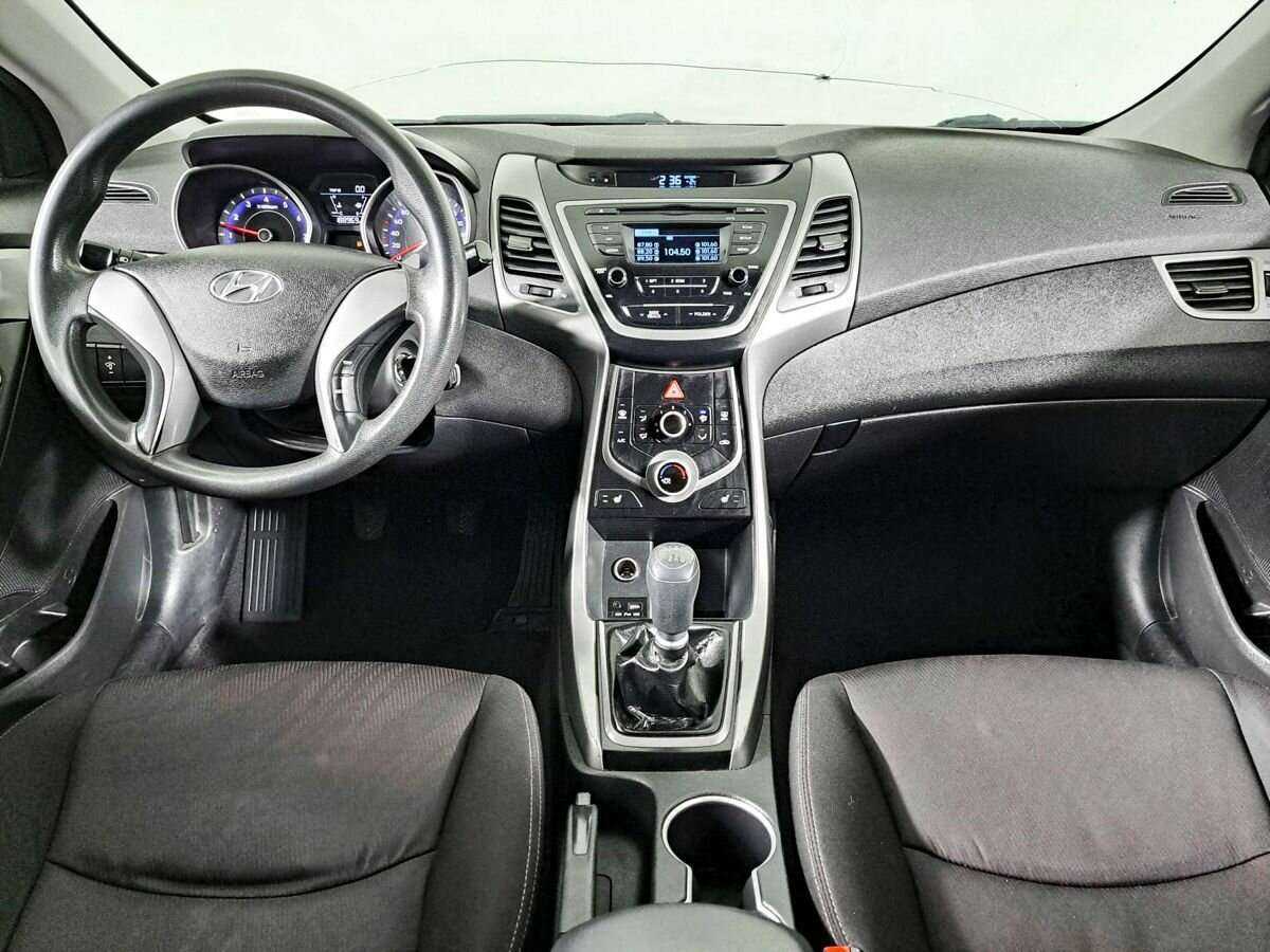 Купить Hyundai Elantra, 2015, 188 905 км, фото №14