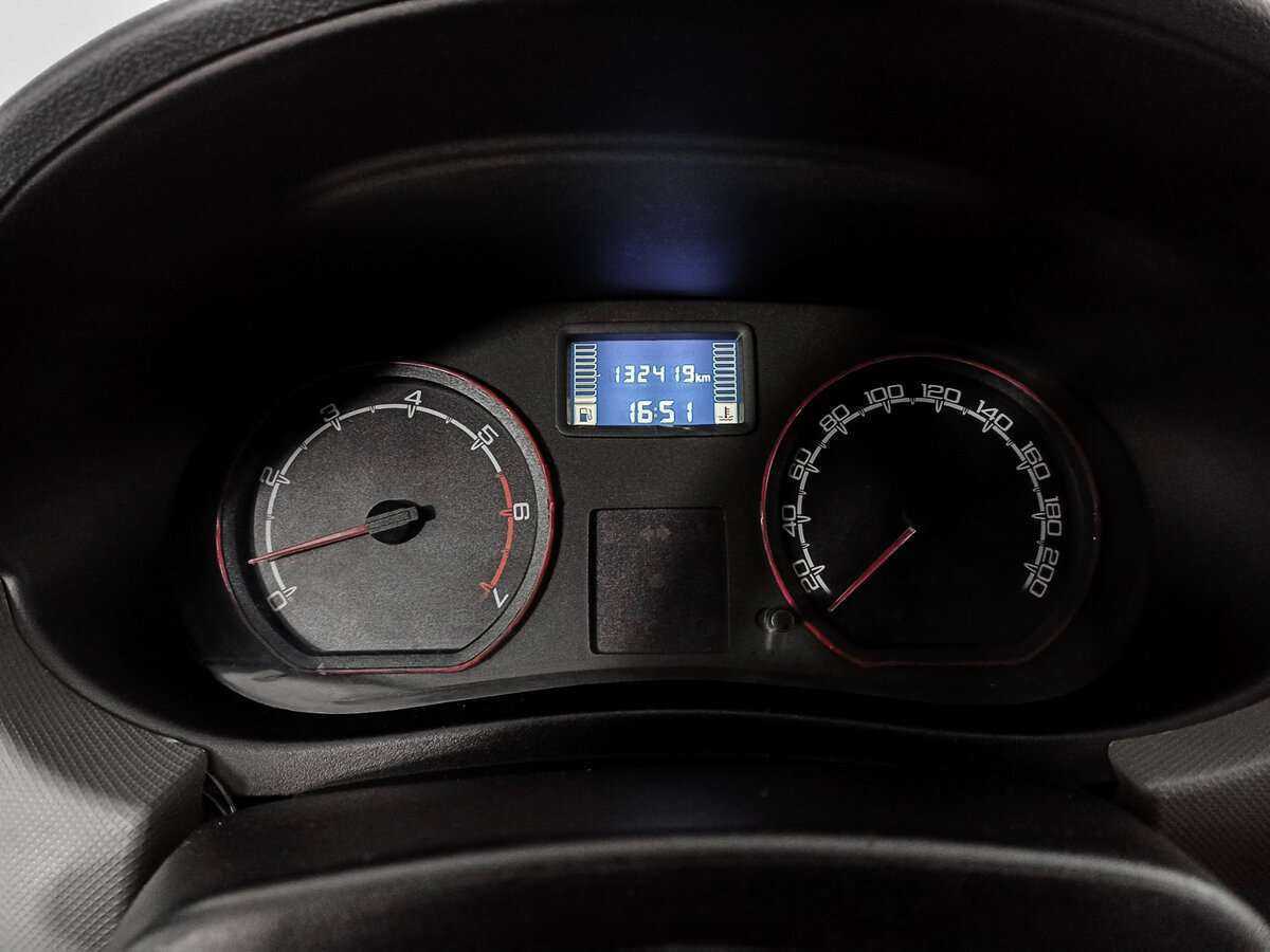 Купить Renault Logan, 2012, 132 391 км, фото №13