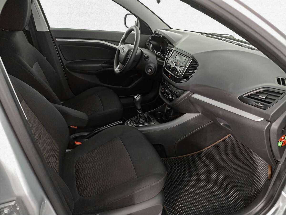 Купить Lada (ВАЗ) Vesta, 2017, 103 047 км, фото №9