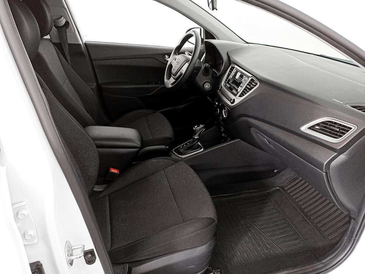 Купить Hyundai Solaris, 2020, 167 245 км, фото №9