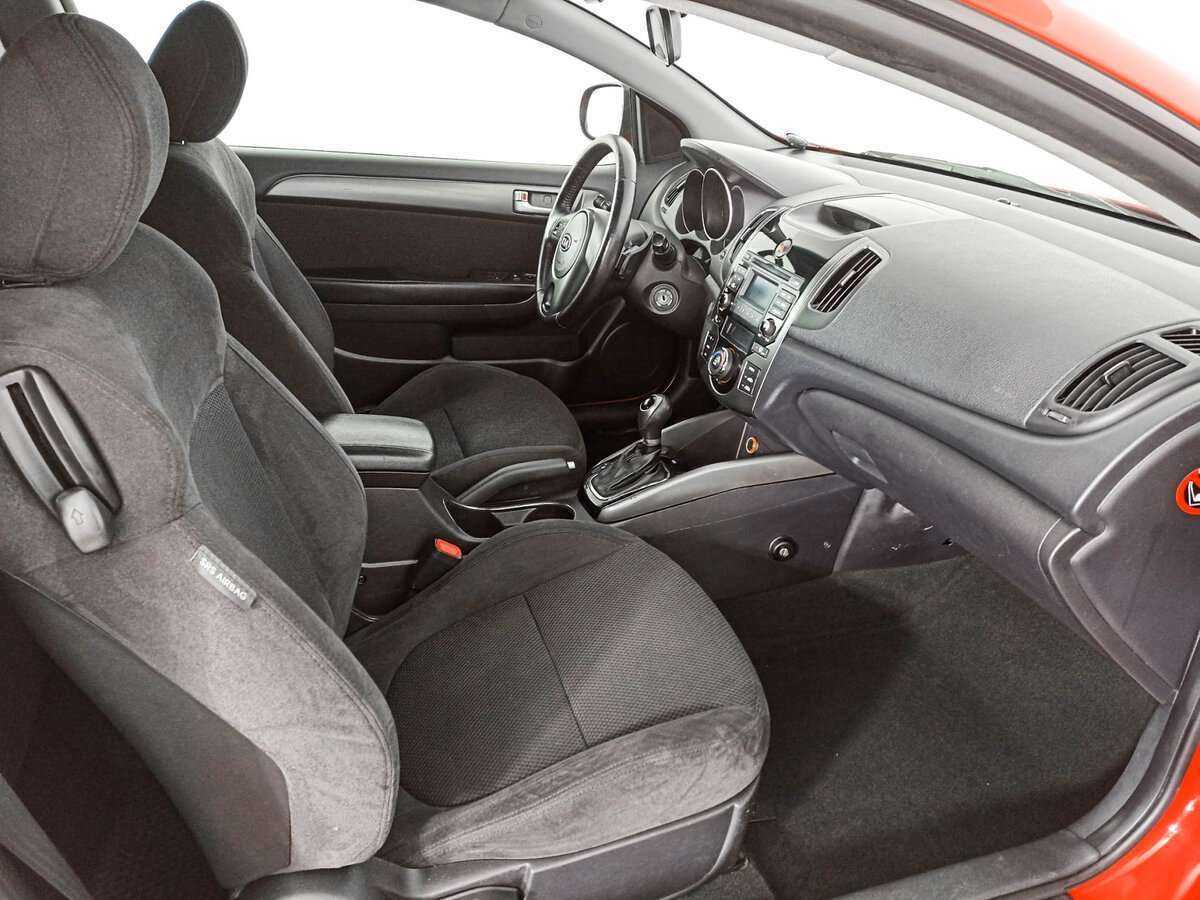 Купить Kia Cerato Koup, 2012, 115 288 км, фото №9