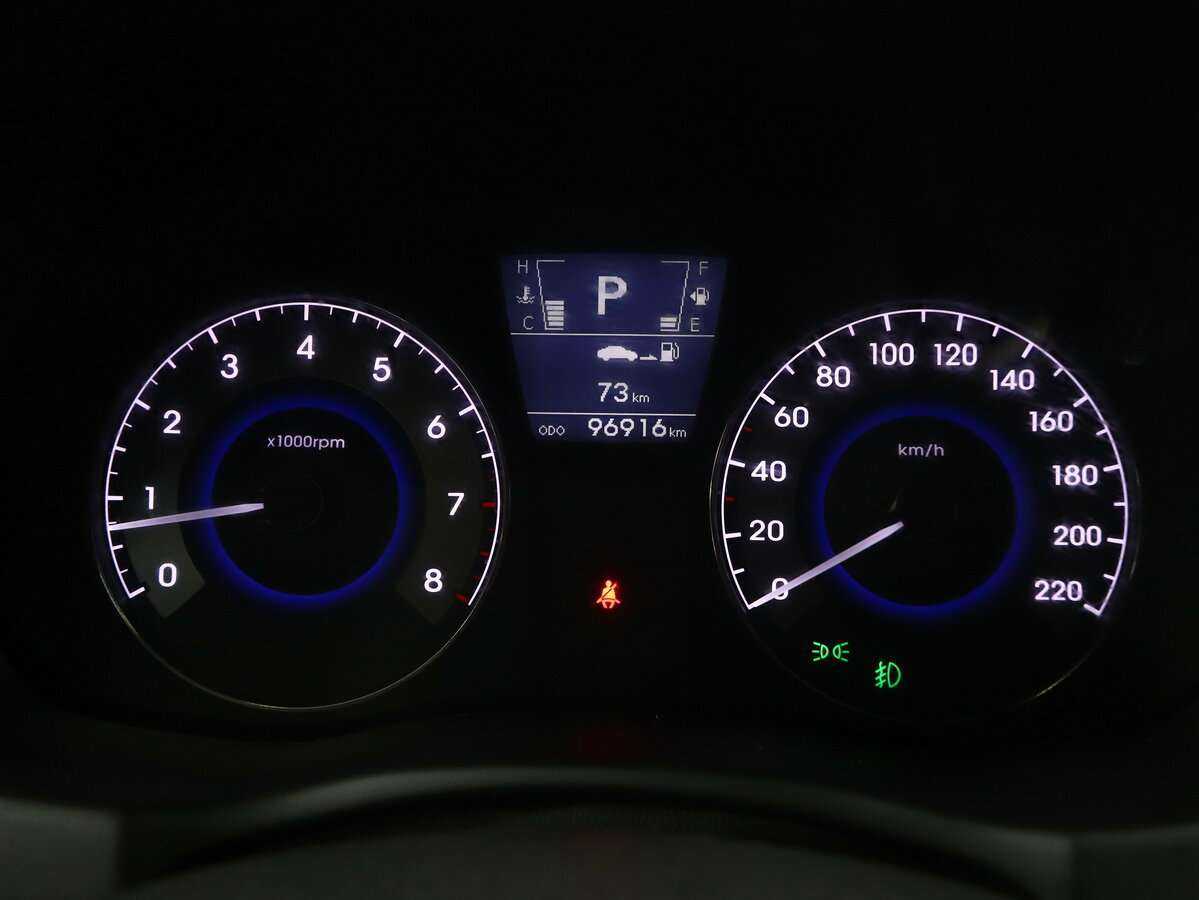 Купить Hyundai Solaris, 2014, 97 000 км, фото №16