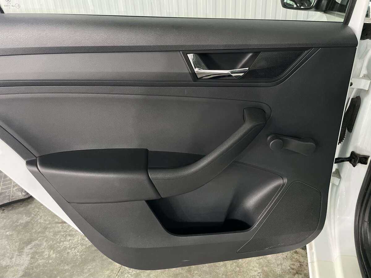 Купить Skoda Rapid, 2019, 89 000 км, фото №17