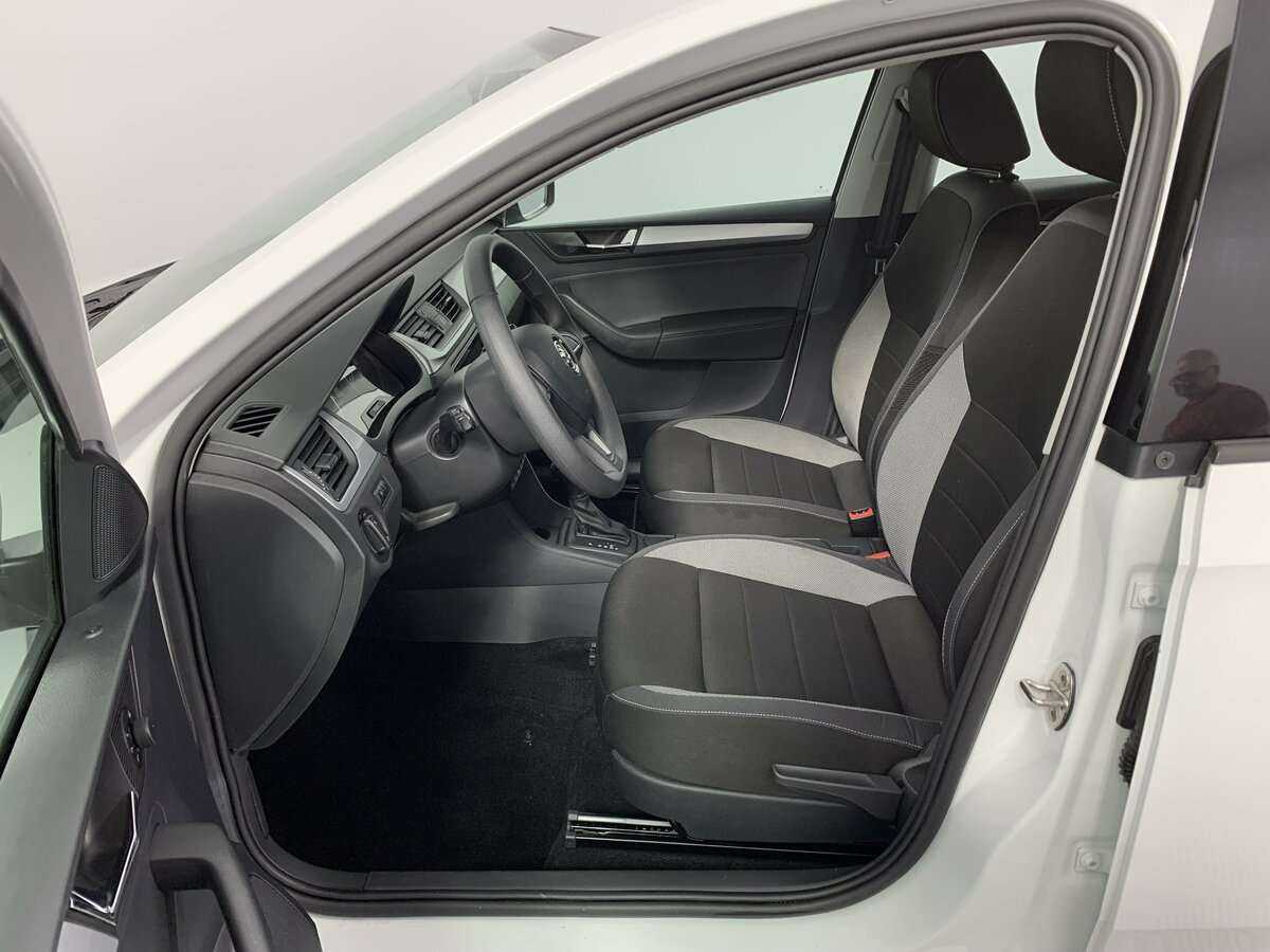 Купить Skoda Rapid, 2019, 60 219 км, фото №14