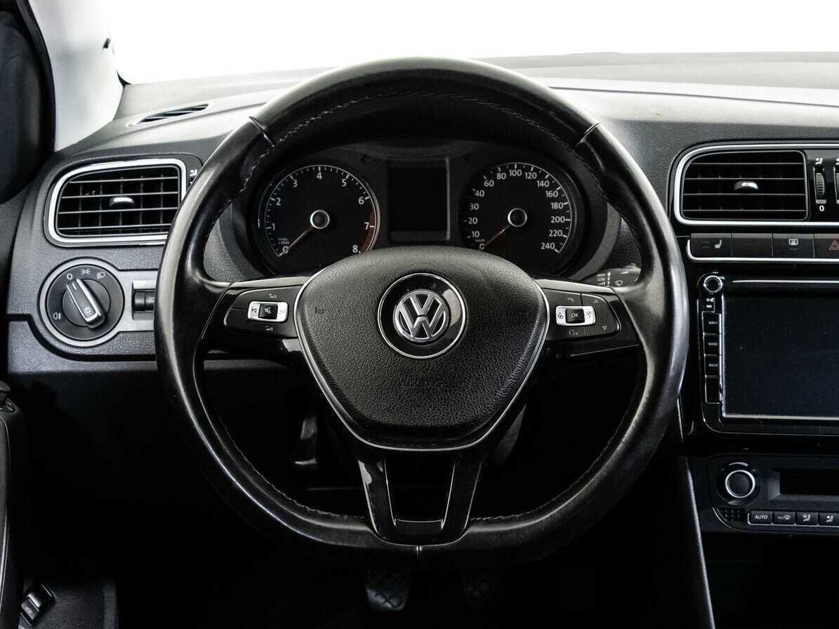 Купить Volkswagen Polo, 2018, 103 169 км, фото №12