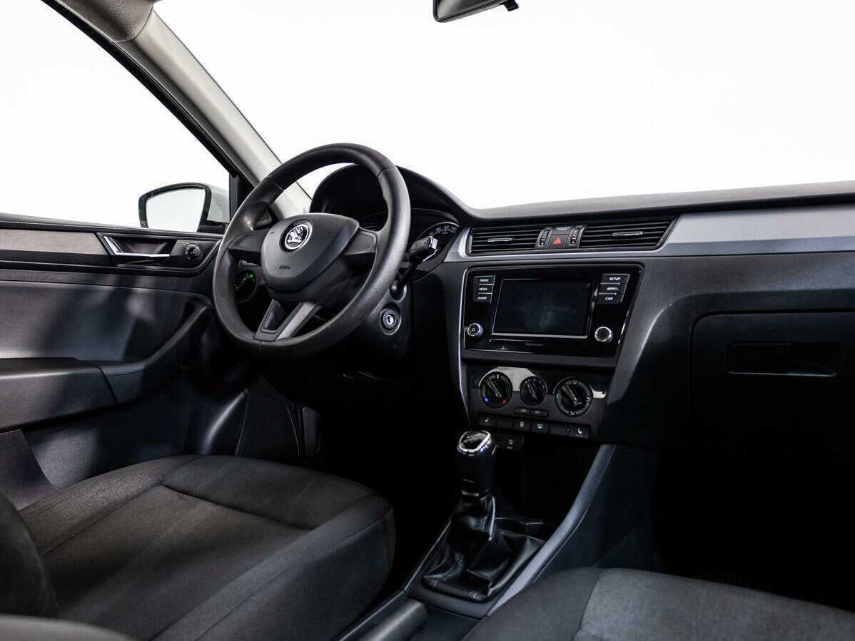 Купить Skoda Rapid, 2017, 179 499 км, фото №8