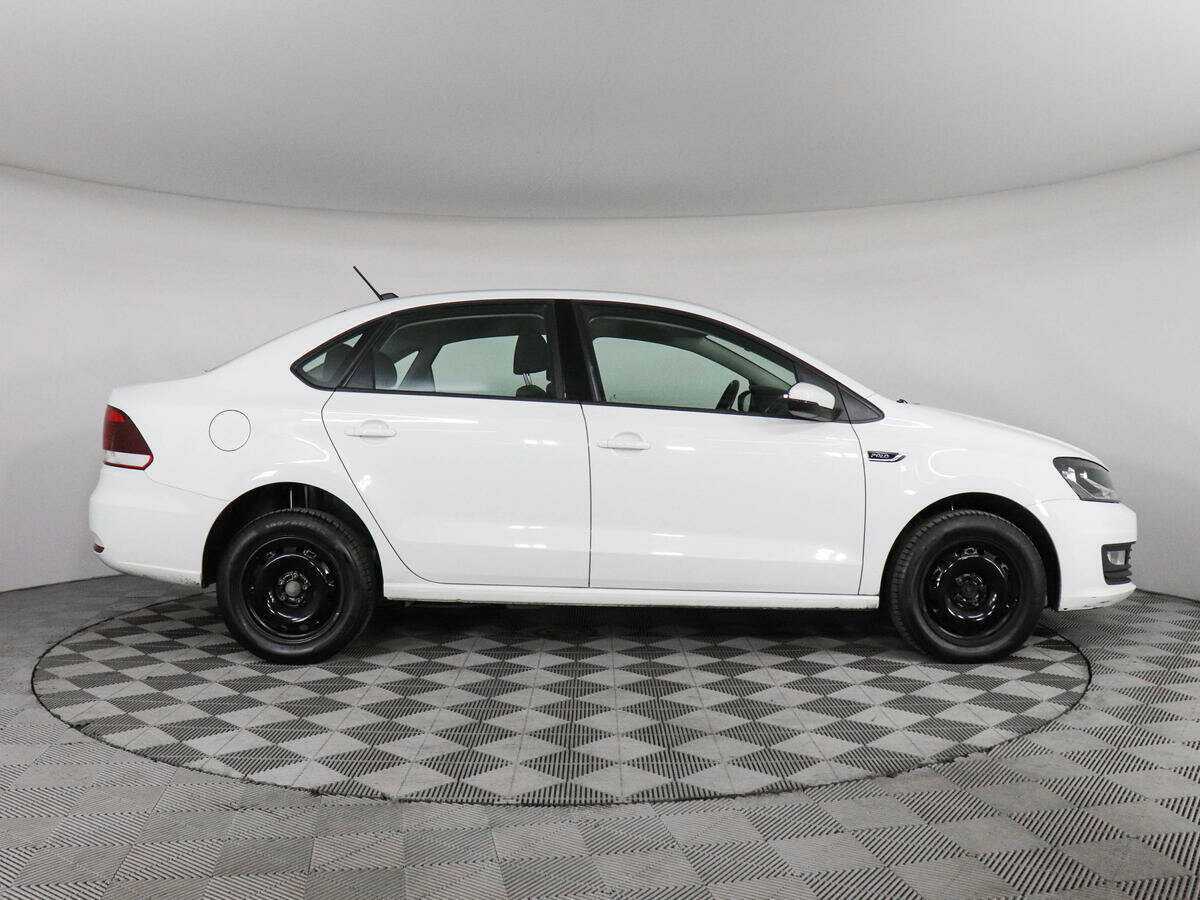 Купить Volkswagen Polo, 2018, 109 649 км, фото №4