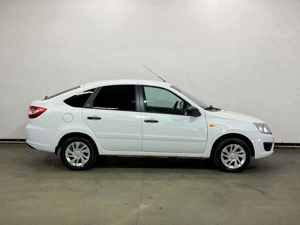 Купить Lada (ВАЗ) Granta, 2016, 105 208 км, фото №4