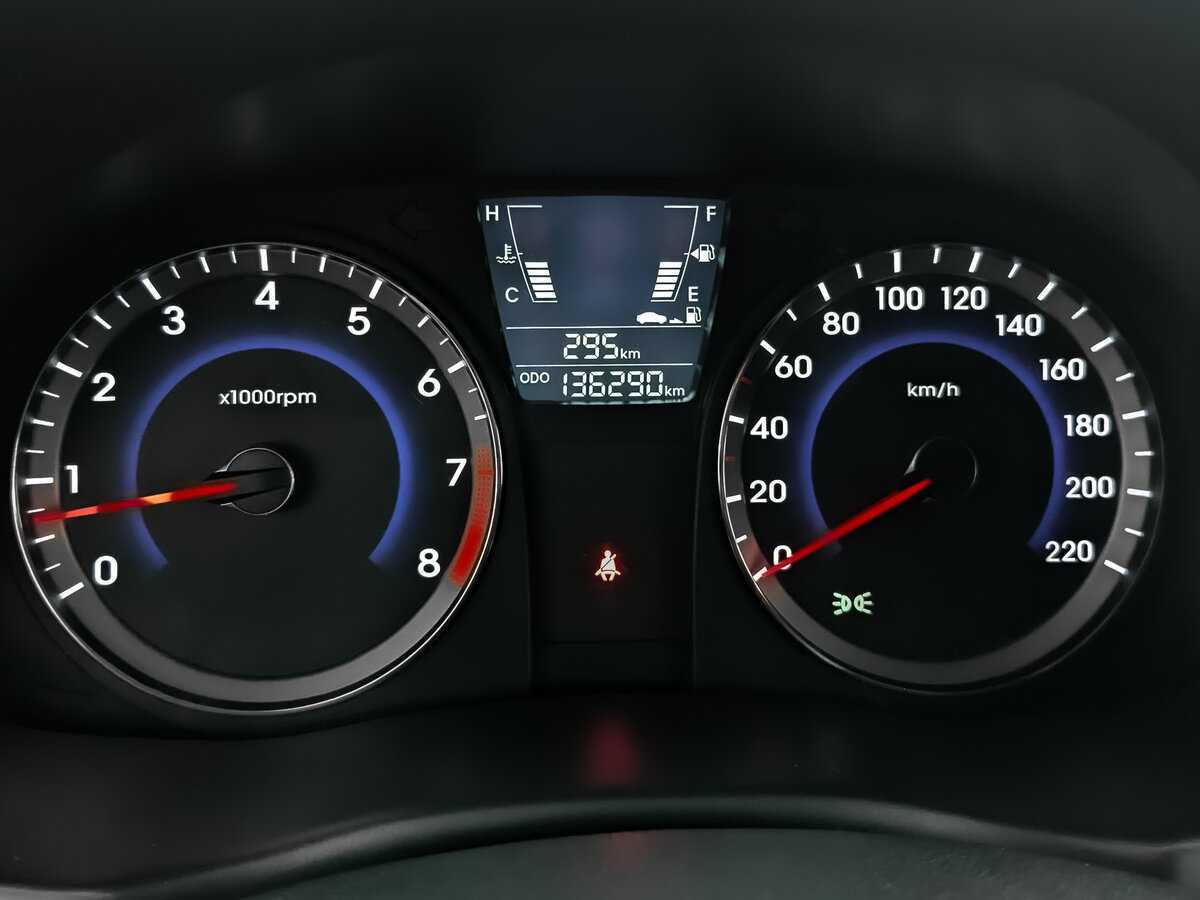 Купить Hyundai Solaris, 2014, 136 288 км, фото №12