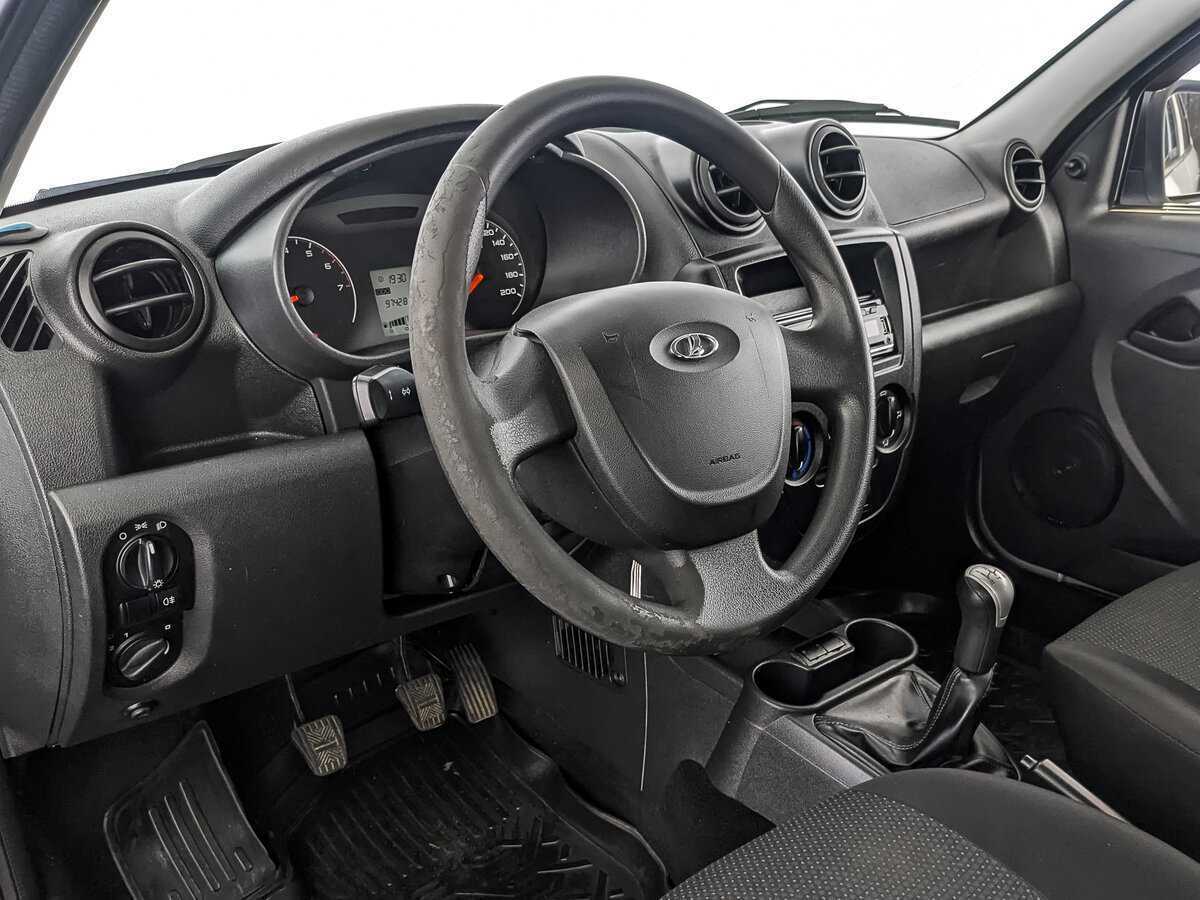 Купить Lada (ВАЗ) Granta, 2017, 97 422 км, фото №11