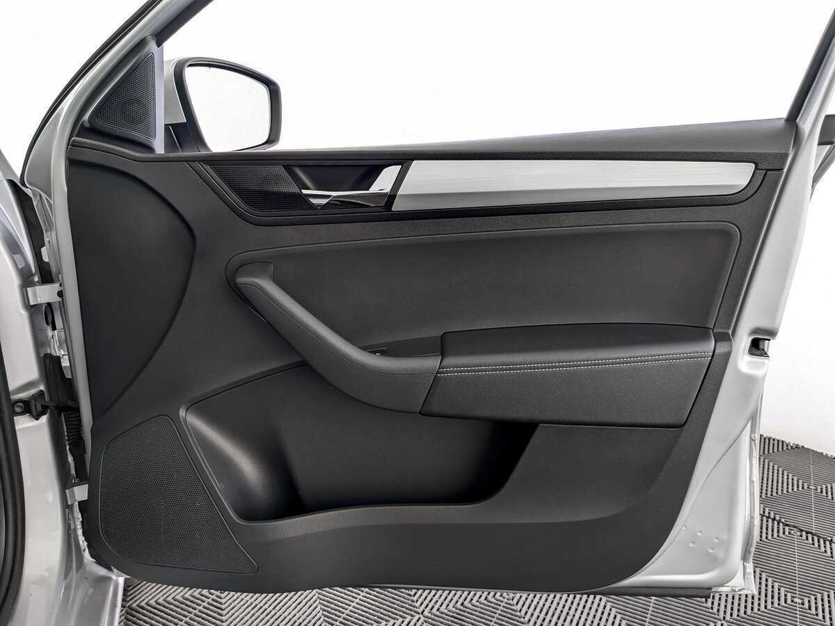 Купить Skoda Rapid, 2018, 100 502 км, фото №20