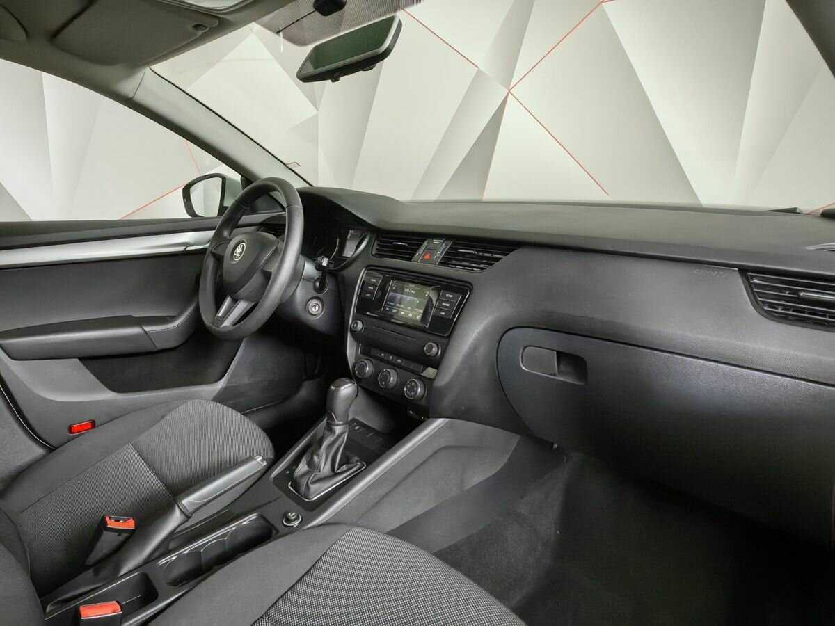 Купить Skoda Octavia, 2015, 96 000 км, фото №9
