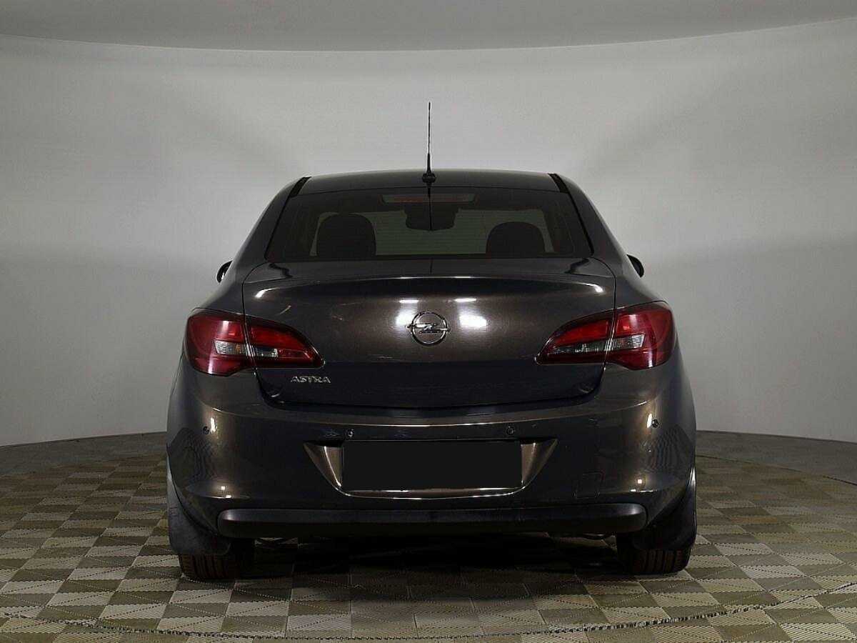 Купить Opel Astra, 2012, 210 302 км, фото №4