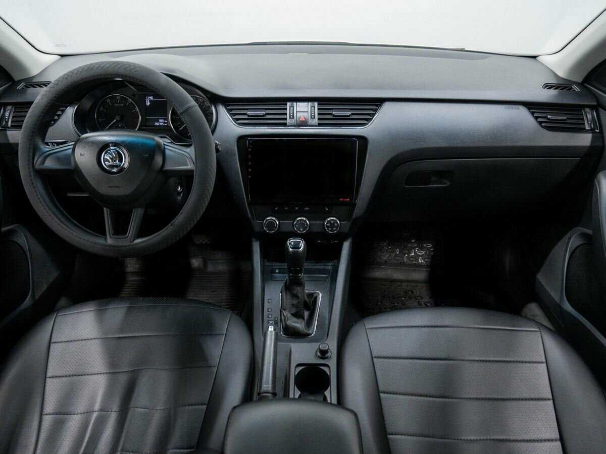 Купить Skoda Octavia, 2017, 200 790 км, фото №10