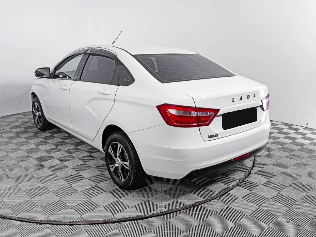 Купить Lada (ВАЗ) Vesta, 2017, 181 415 км, фото №7