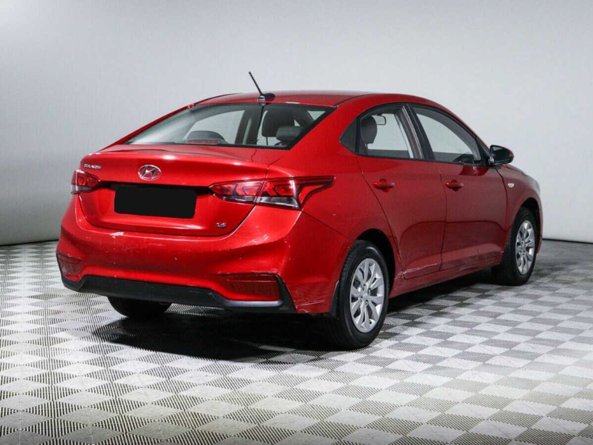 Купить Hyundai Solaris, 2017, 108 895 км, фото №4