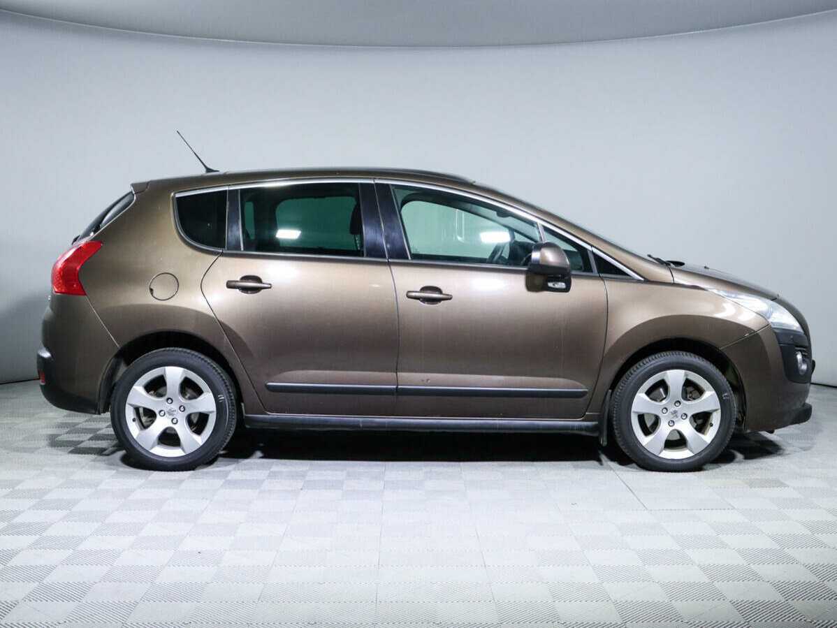 Купить Peugeot 3008, 2013, 145 570 км, фото №4