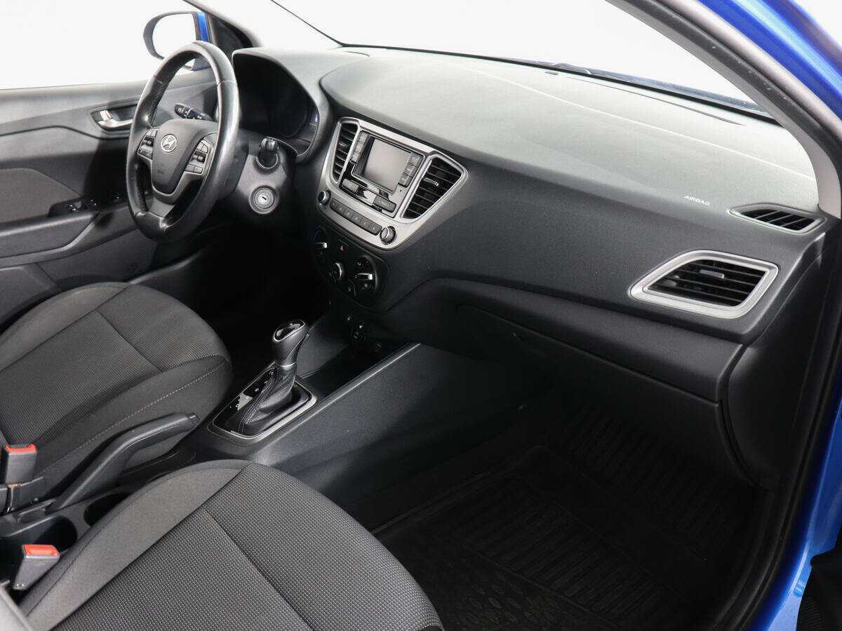 Купить Hyundai Solaris, 2019, 67 854 км, фото №10