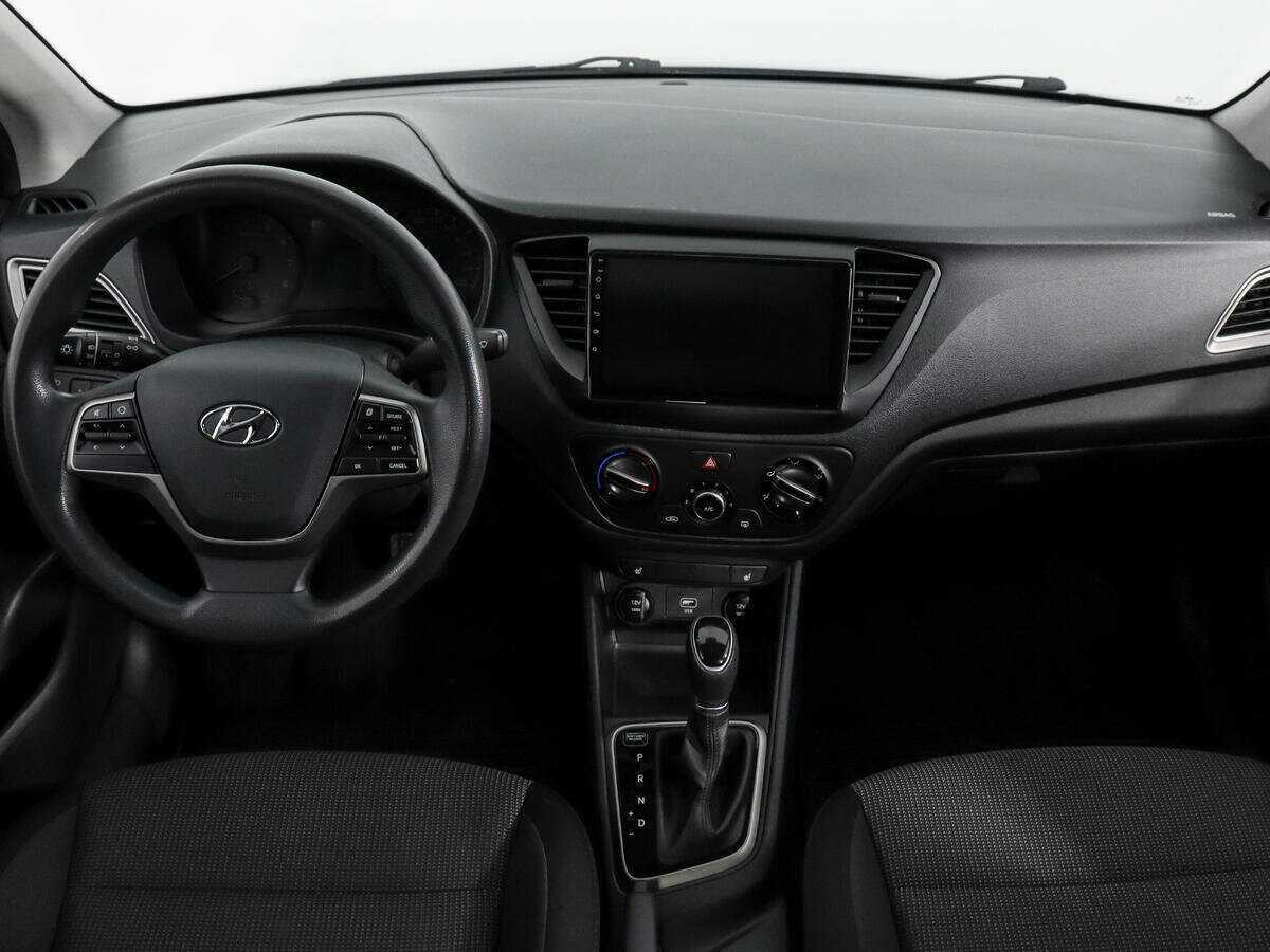 Купить Hyundai Solaris, 2019, 160 454 км, фото №13