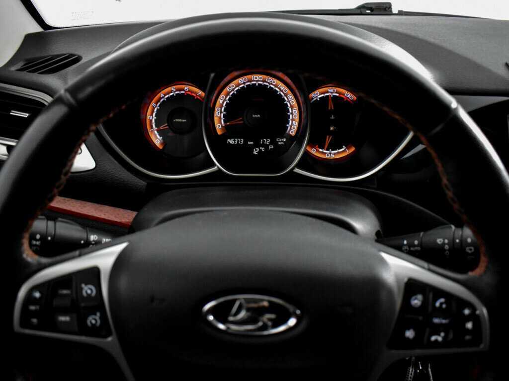 Купить Lada (ВАЗ) Vesta SW Cross, 2020, 146 480 км, фото №15