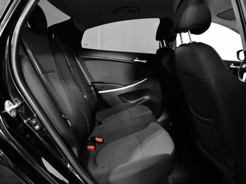 Купить Hyundai Solaris, 2012, 158 866 км, фото №10