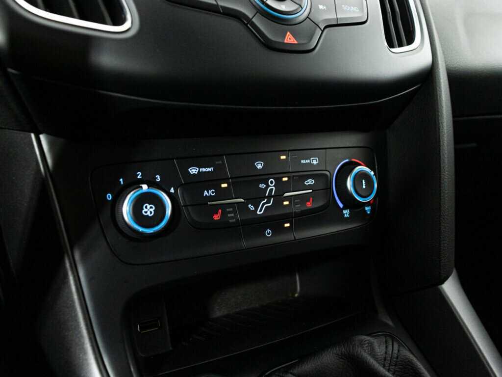 Купить Ford Focus, 2018, 56 740 км, фото №16