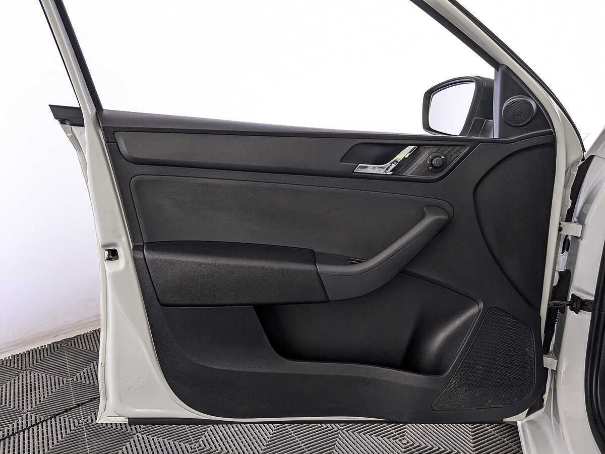 Купить Skoda Rapid, 2017, 174 708 км, фото №19