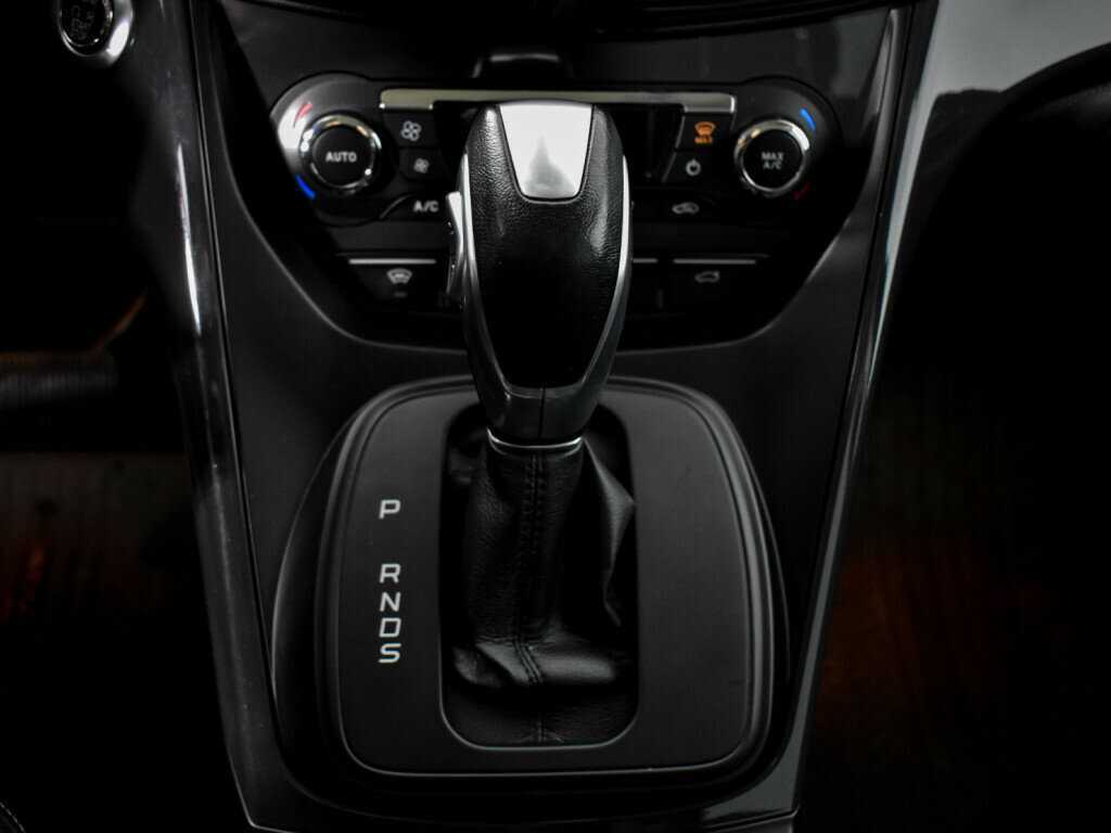 Купить Ford Kuga, 2016, 266 900 км, фото №11