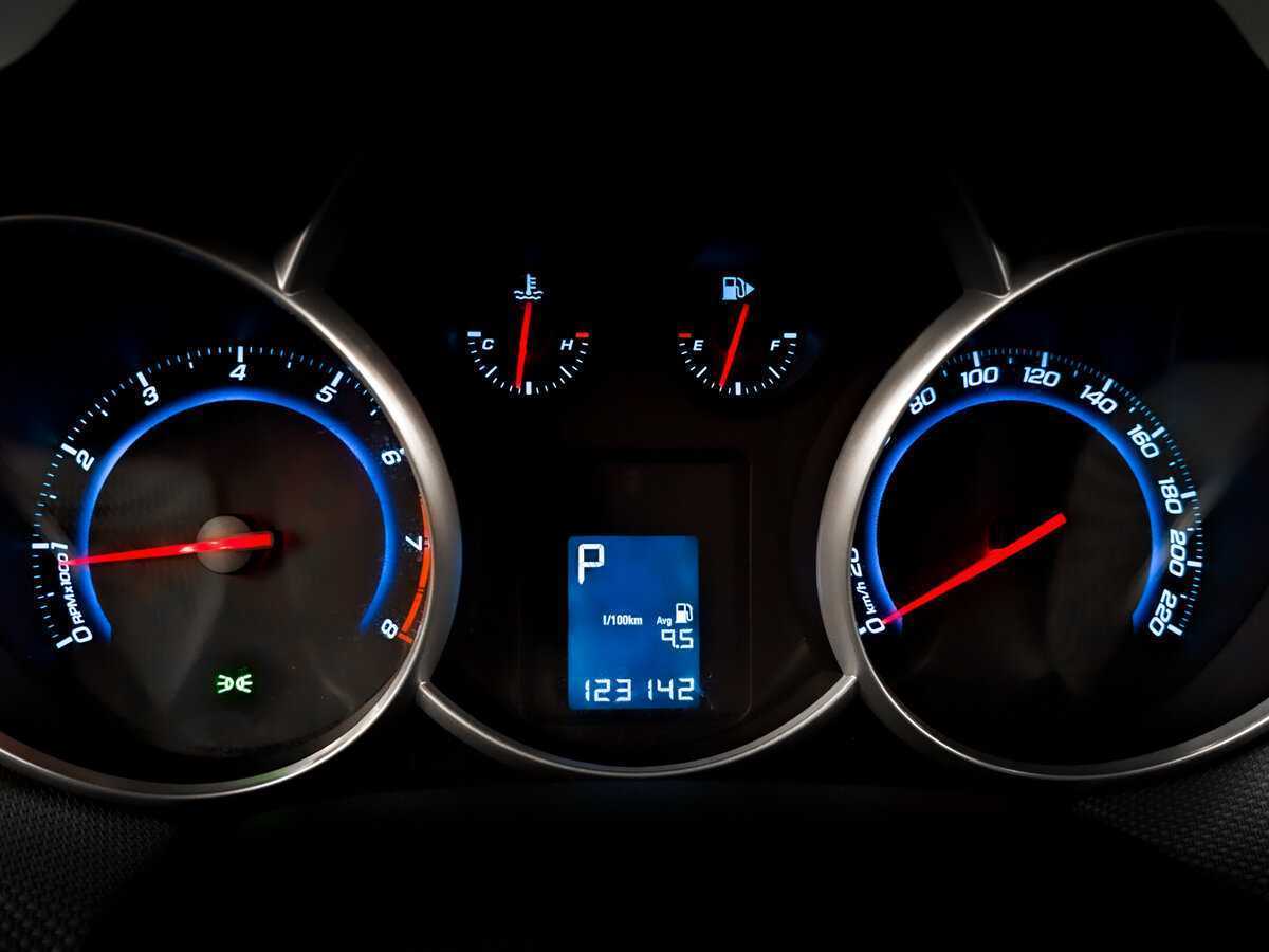 Купить Chevrolet Cruze, 2013, 123 141 км, фото №13