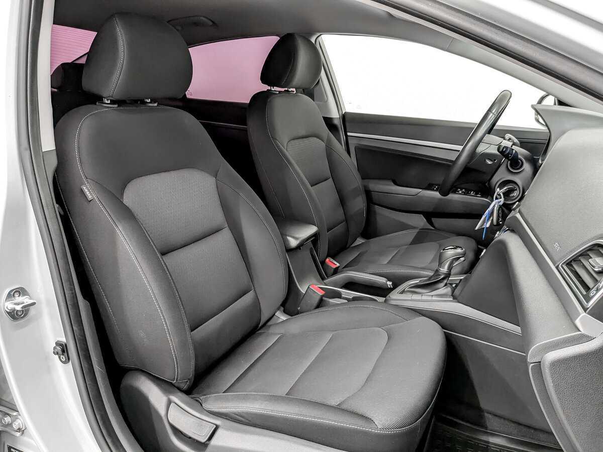 Купить Hyundai Elantra, 2017, 96 927 км, фото №21