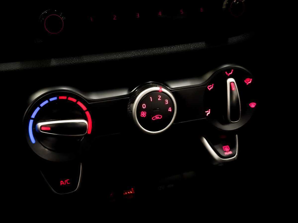 Купить Kia Rio X-Line, 2020, 174 292 км, фото №22