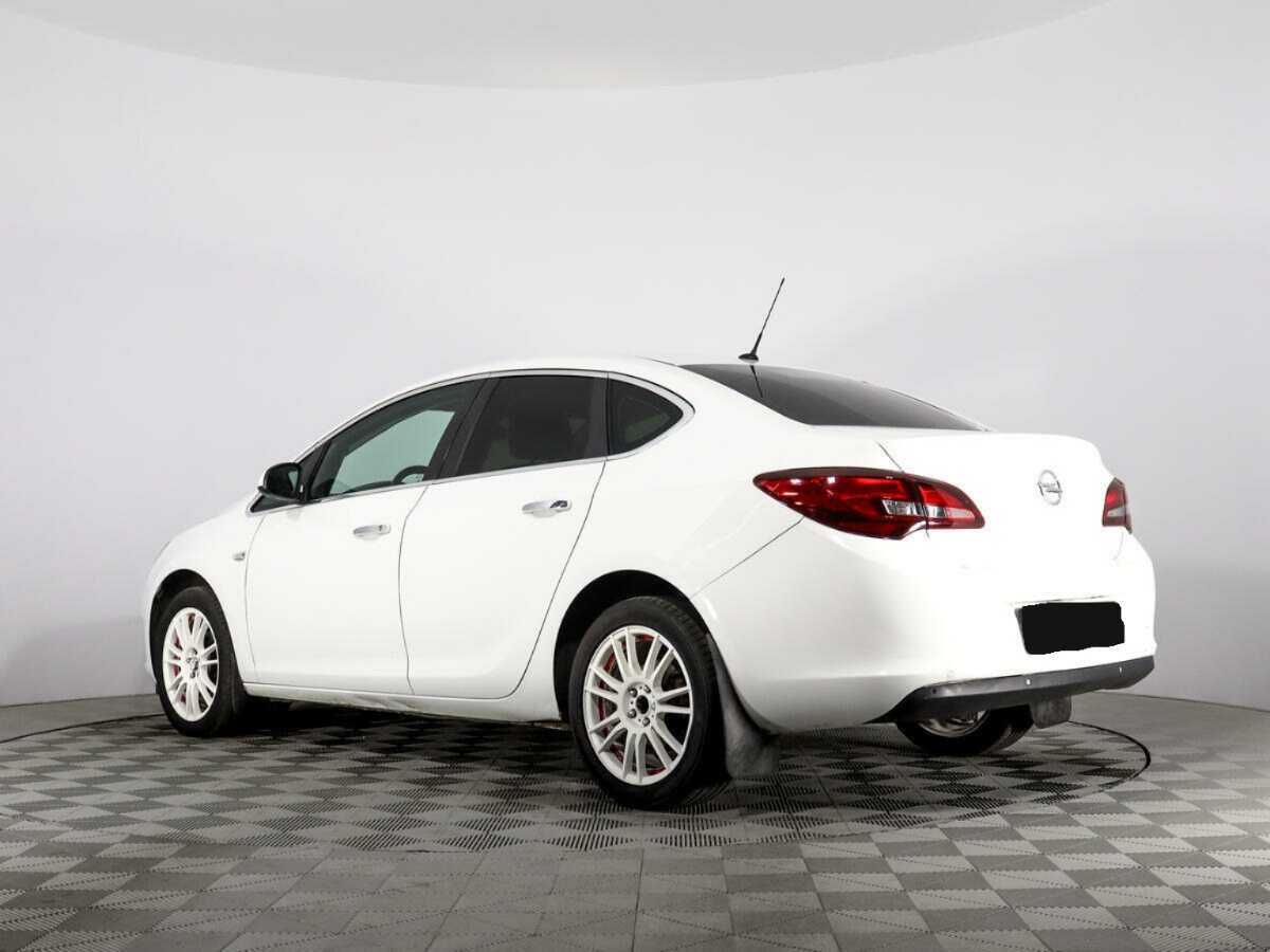 Купить Opel Astra, 2013, 100 248 км, фото №7