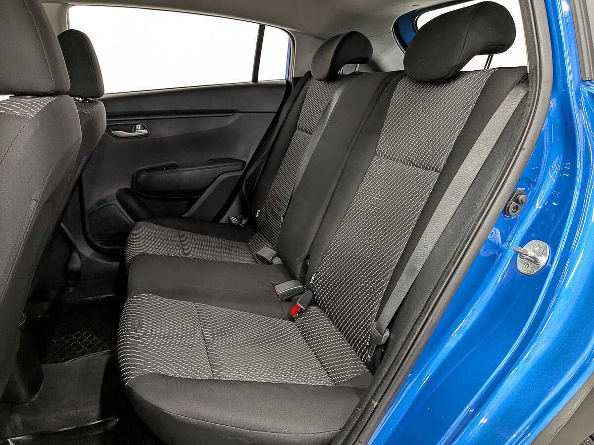 Купить Kia Rio X-Line, 2019, 177 890 км, фото №17