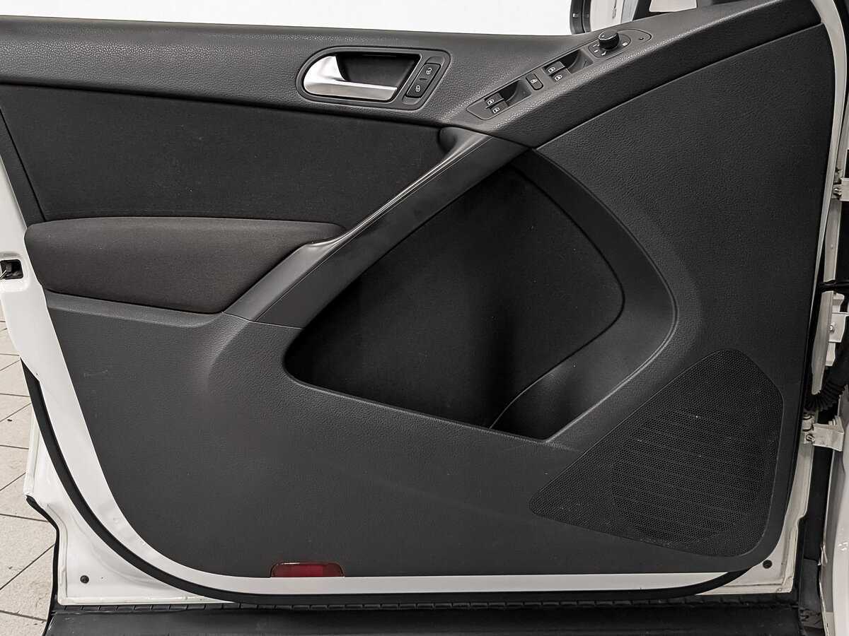 Купить Volkswagen Tiguan, 2013, 126 289 км, фото №17