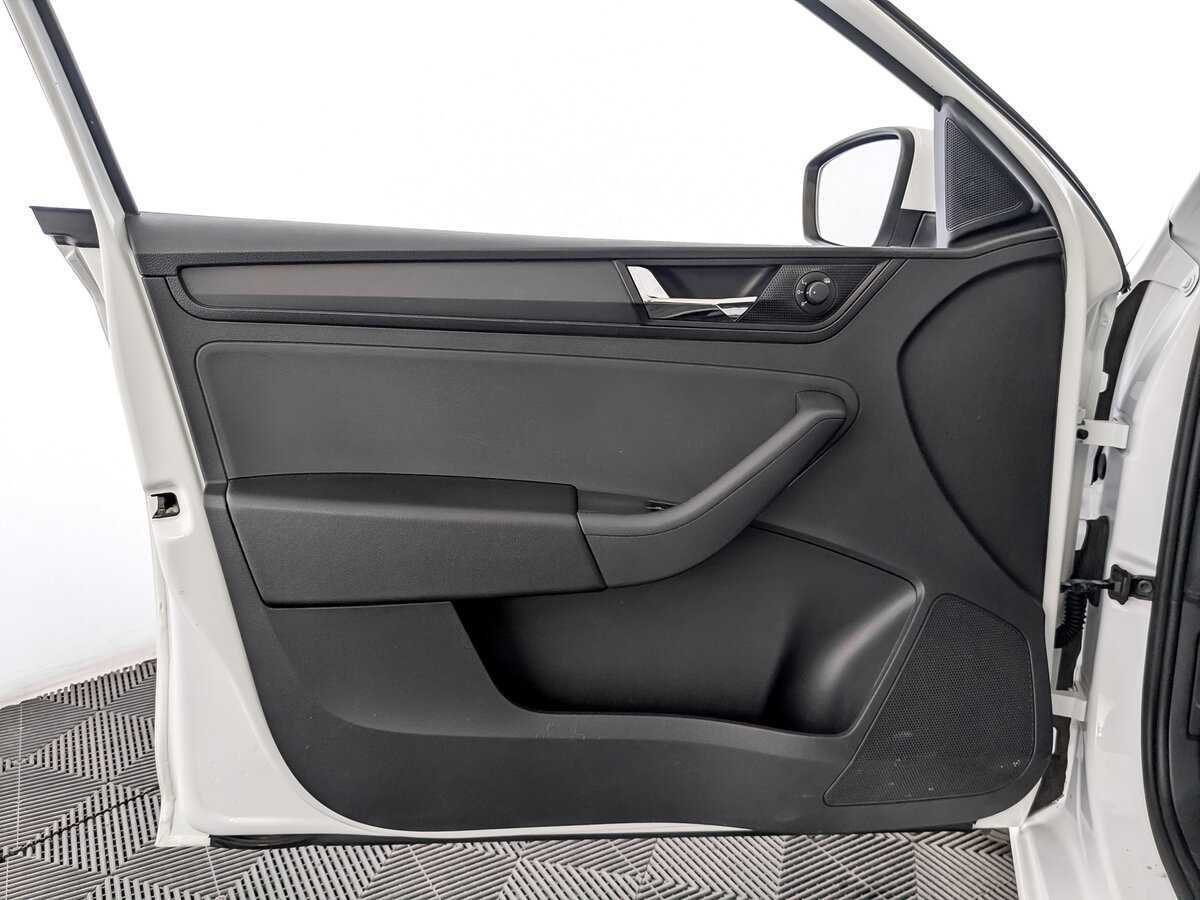 Купить Skoda Rapid, 2017, 177 284 км, фото №17