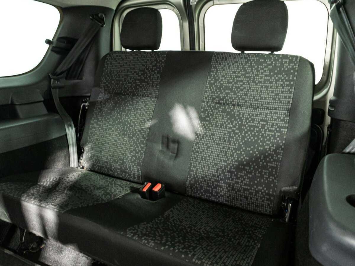 Купить Lada (ВАЗ) Largus, 2020, 130 000 км, фото №15