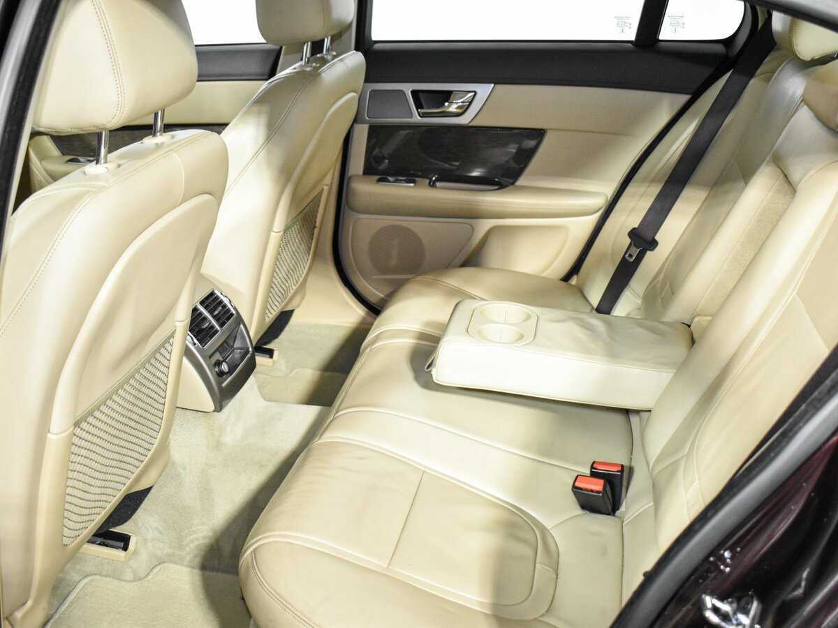 Купить Jaguar XF, 2014, 182 330 км, фото №10