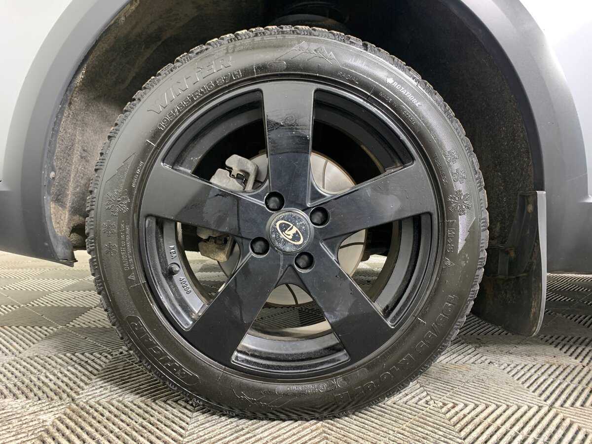 Купить Lada (ВАЗ) Vesta SW Cross, 2020, 82 392 км, фото №9