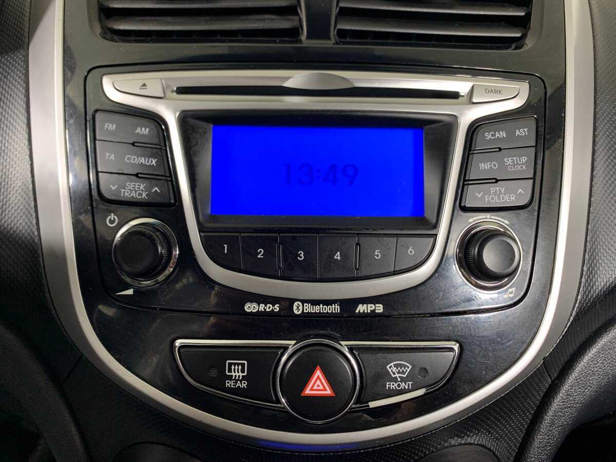 Купить Hyundai Solaris, 2012, 124 000 км, фото №16