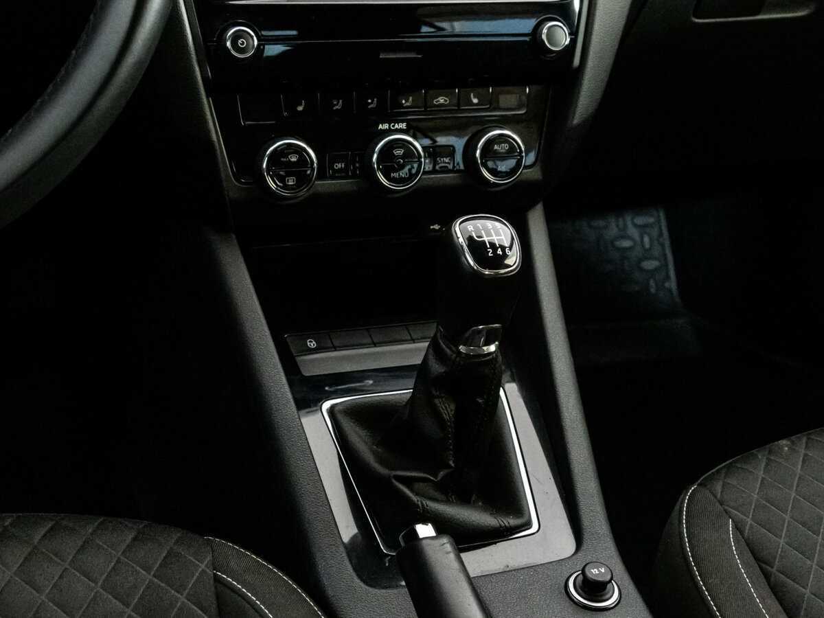 Купить Skoda Octavia, 2017, 130 140 км, фото №12