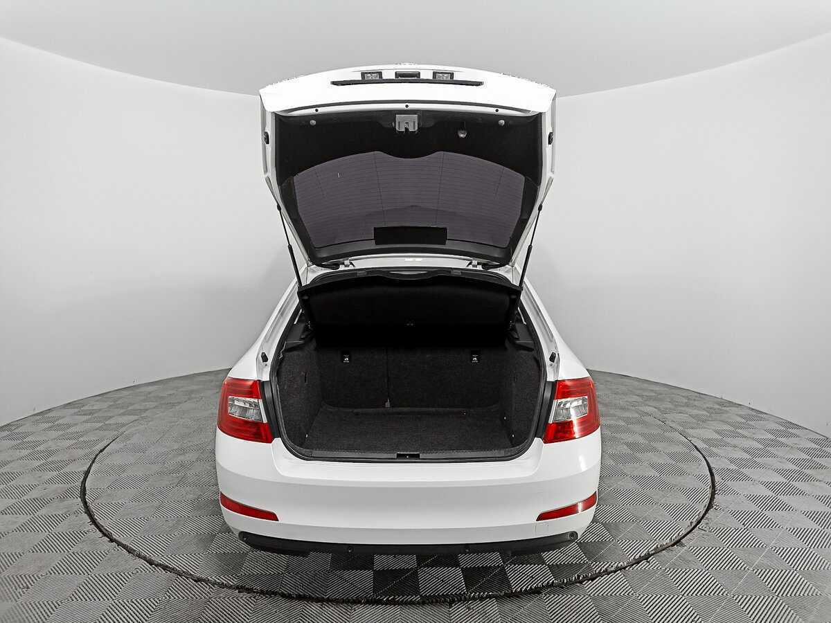 Купить Skoda Octavia, 2014, 282 023 км, фото №10
