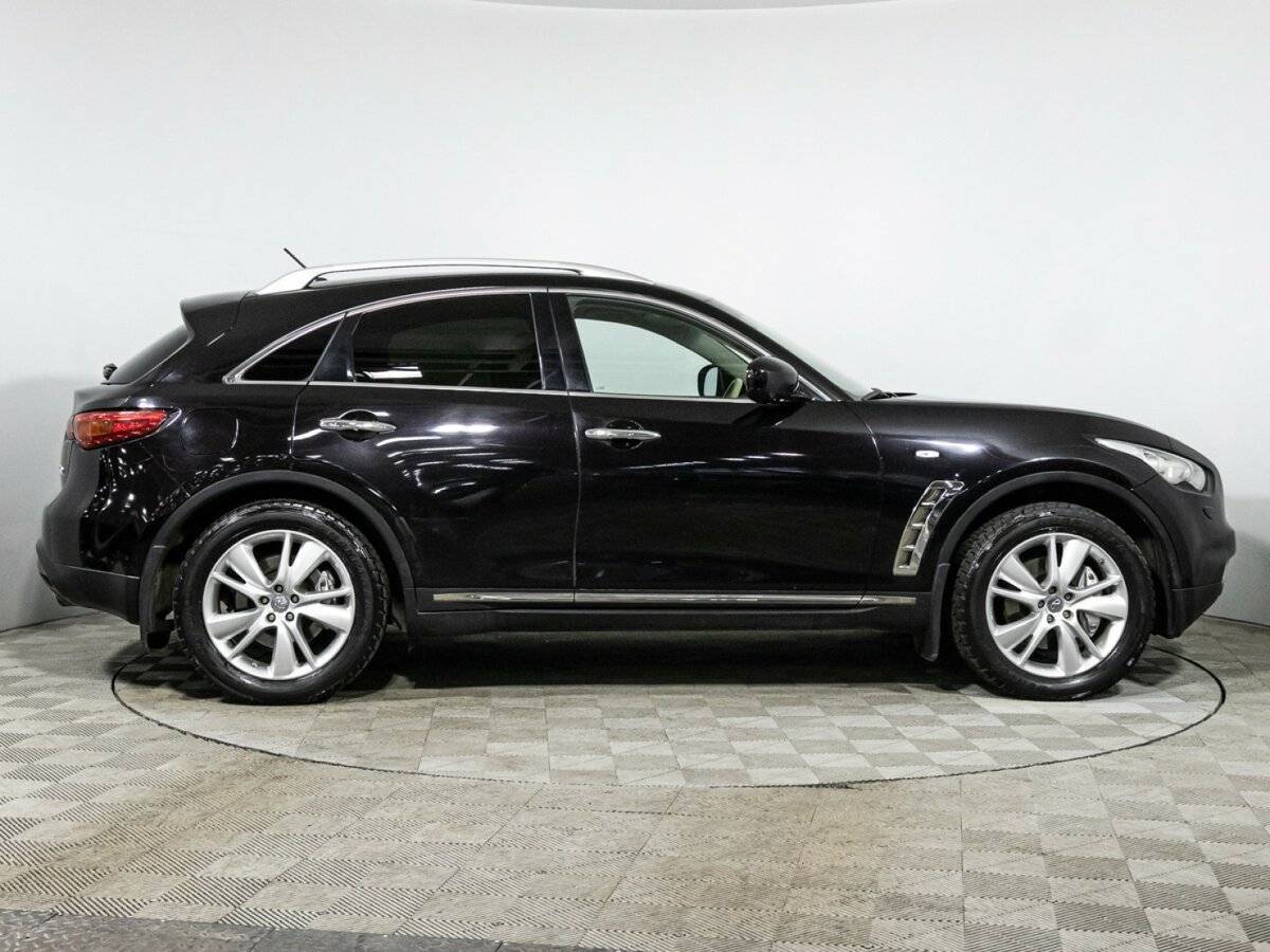 Купить Infiniti FX30d, 2012, 132 395 км, фото №4