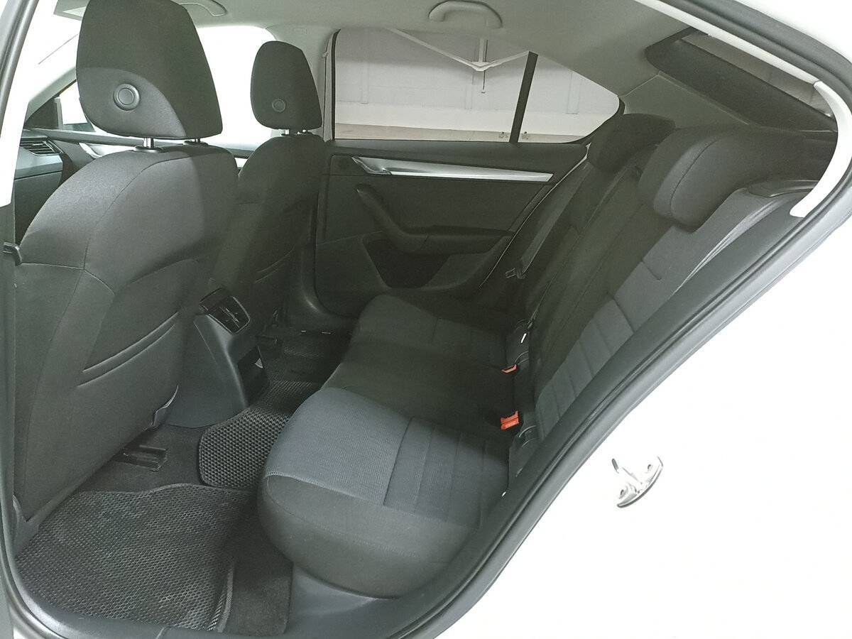 Купить Skoda Octavia, 2013, 181 285 км, фото №12