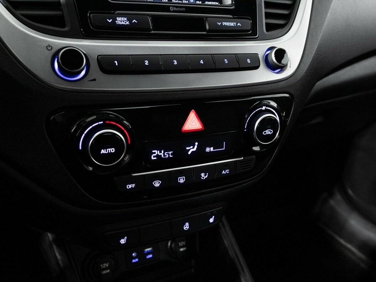 Купить Hyundai Solaris, 2017, 21 249 км, фото №16