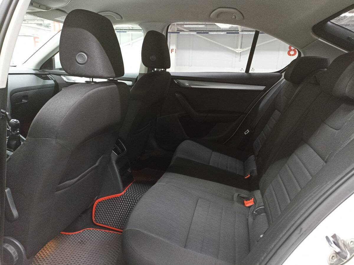Купить Skoda Octavia, 2013, 260 225 км, фото №12